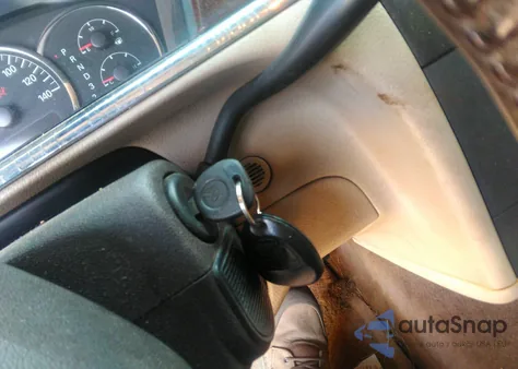 2008 Buick Lacrosse Cx из США, поврежденный, VIN 2G4WC582781135752